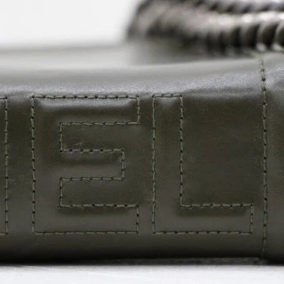 Chanel Green Leather Medium Boy Reverso Bag - Picture 8 of 14